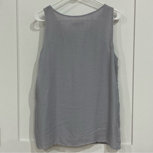 Large Gray LOFT Sleeveless Blouse - Picture 2 of 5